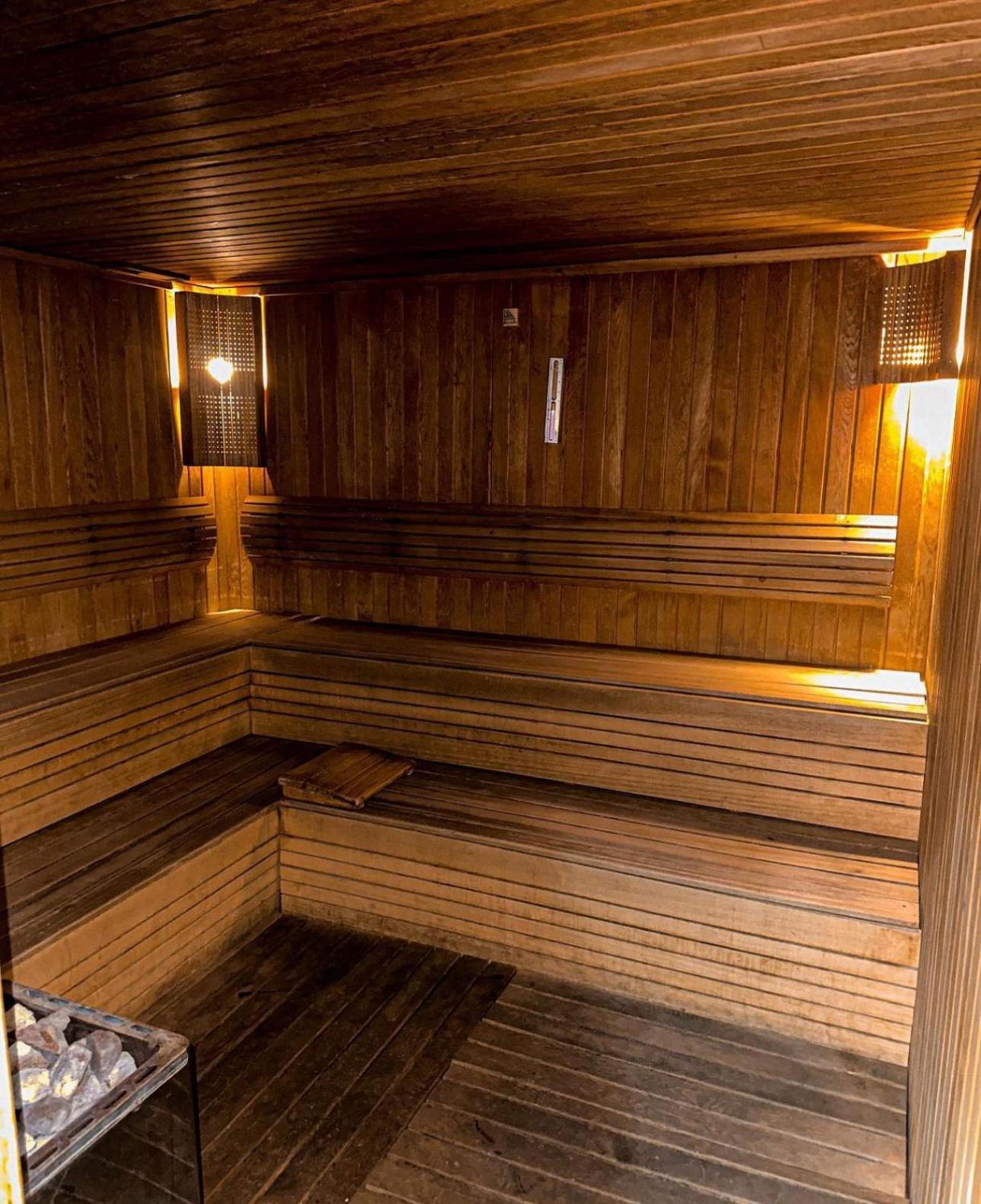 Orbi City Aparthotel Батуми Экстерьер фото