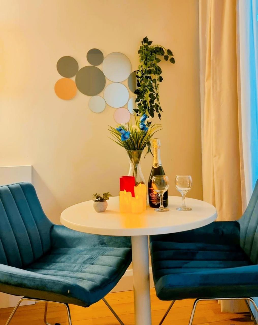 Orbi City Aparthotel Батуми Экстерьер фото